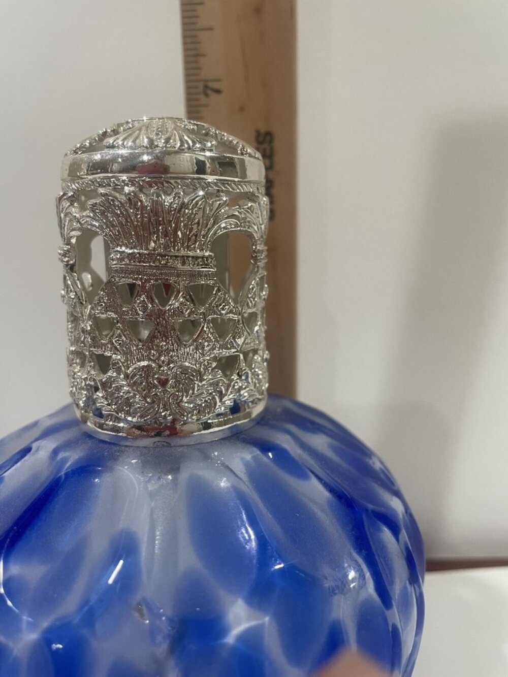 Art Glass Fragrance Diffuser Swirl Blue Decorative - Picture 2 of 16